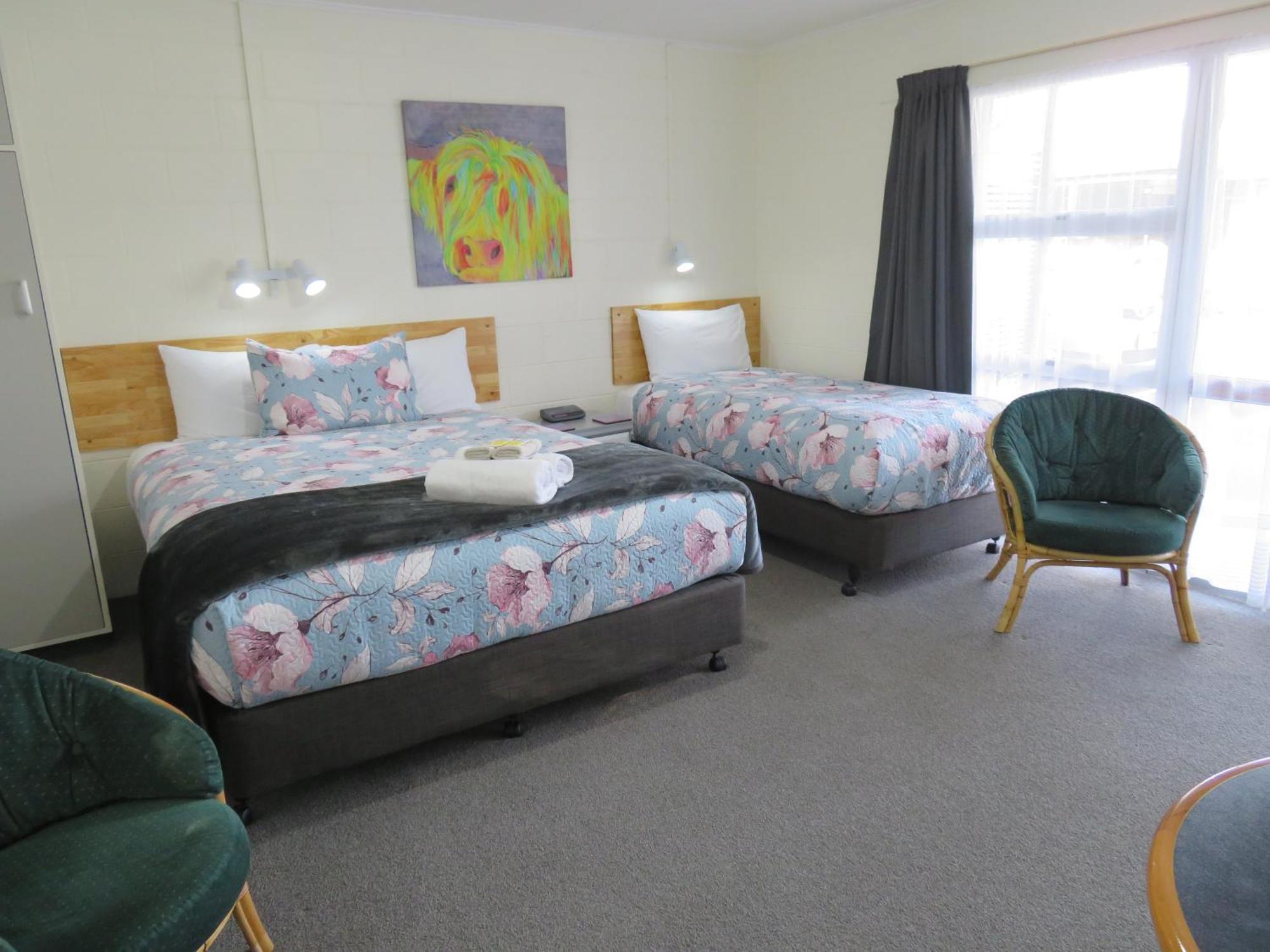 Commodore Court Motel เบลนิม ภายนอก รูปภาพ
