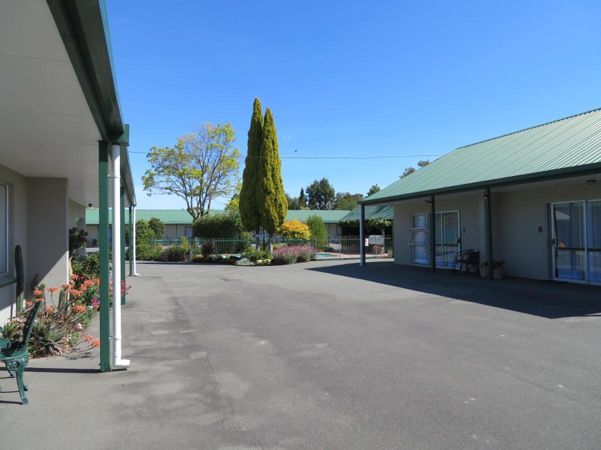 Commodore Court Motel เบลนิม ภายนอก รูปภาพ
